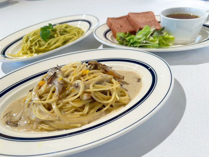 ヘミングウェイ大阪限定のパスタセット