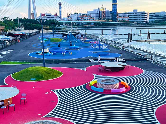 大阪の新スポットPARK HULL