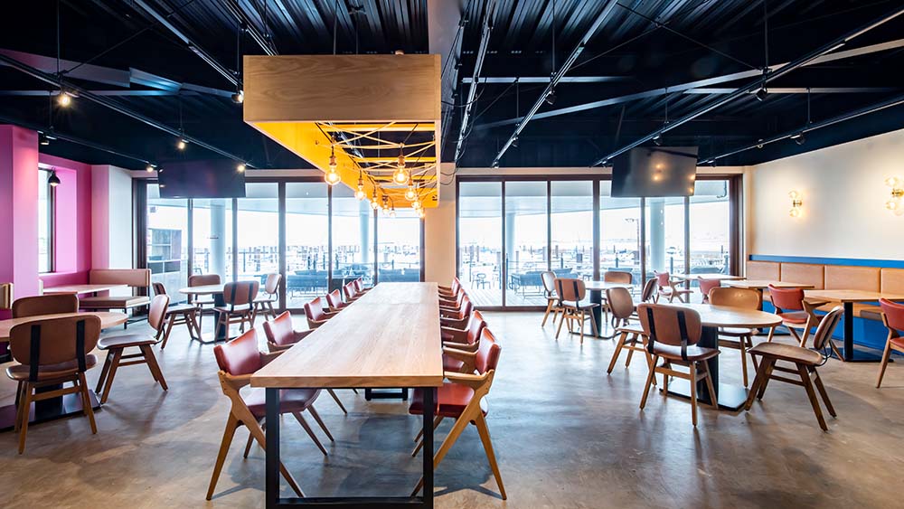 ヘミングウェイ大阪の景色